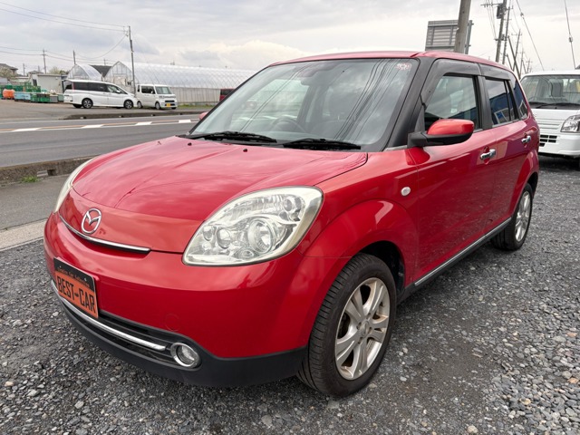 2009 Mazda Verisa