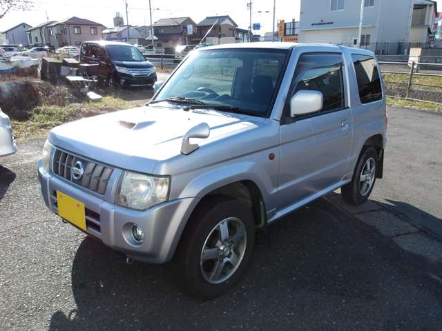 2009 Nissan Kix – thumbnail 4