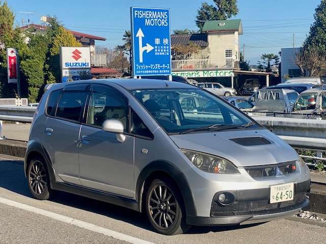 2008 Mitsubishi Colt – thumbnail 3