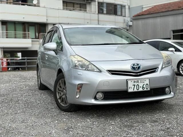 2011 Toyota Prius Alpha