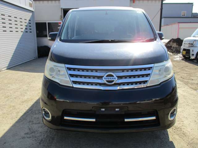 2009 Nissan Serena – thumbnail 2