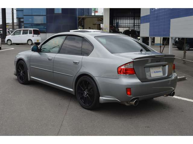 2007 Subaru Legacy B4 – thumbnail 2