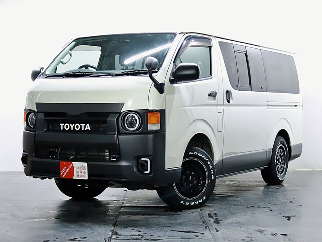 2009 Toyota Hiace