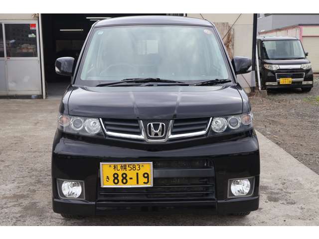 2010 Honda Zest – thumbnail 2