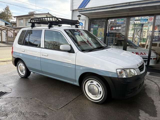 2001 Mazda Demio – thumbnail 4