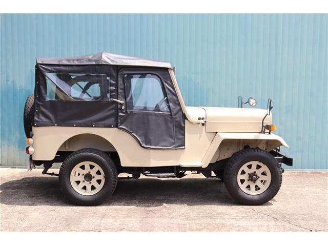 1998 Mitsubishi Jeep – thumbnail 4