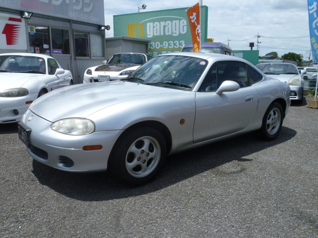 2004 Mazda Roadster Coupe
