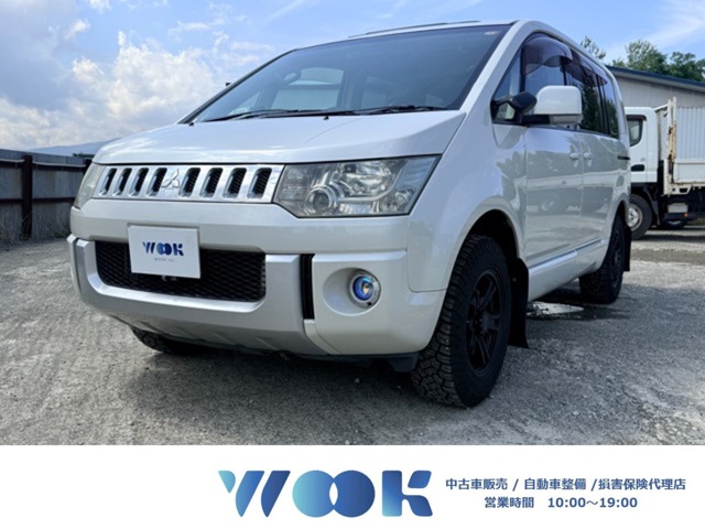 2008 Mitsubishi Delica D:5