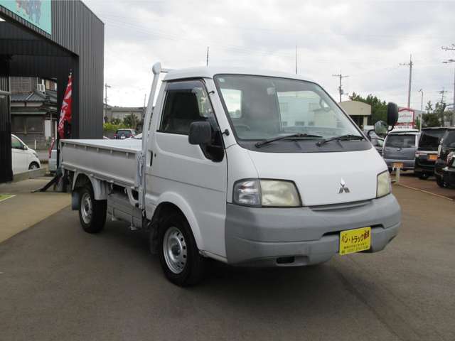 2003 Mitsubishi Delica Truck – thumbnail 3