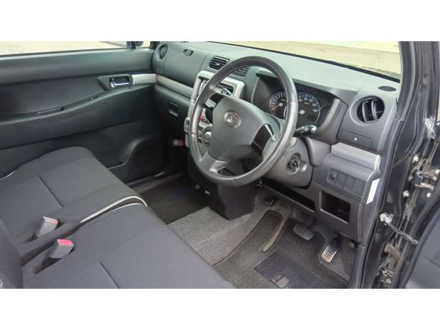 2010 Daihatsu Move Conte – thumbnail 3