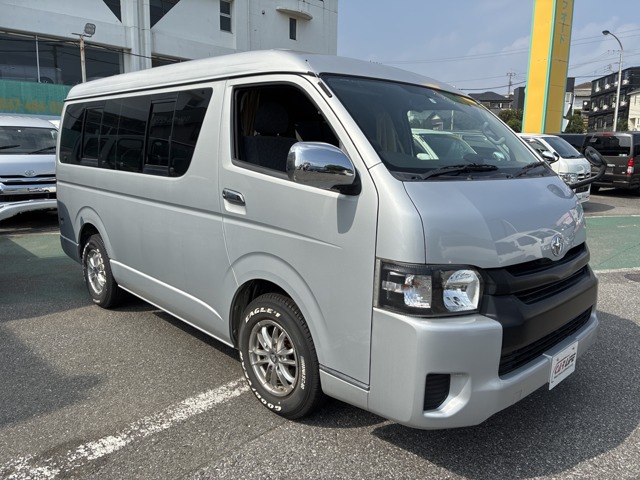 2006 Toyota Hiace