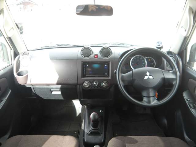 2009 Mitsubishi Pajero Mini – thumbnail 3