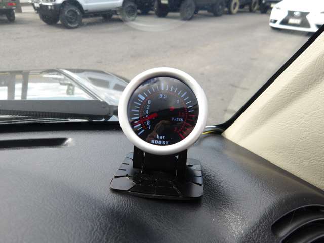 2009 Mitsubishi Pajero Mini – thumbnail 4