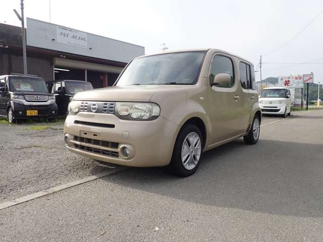 2009 Nissan Cube – thumbnail 2