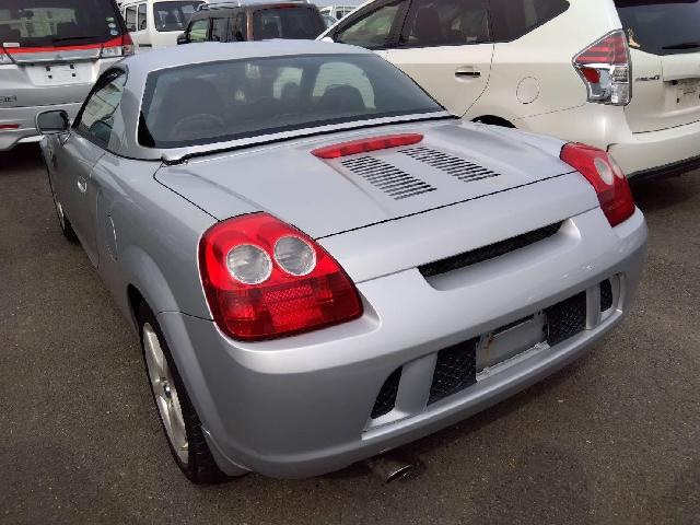 2002 Toyota MR-S – thumbnail 2