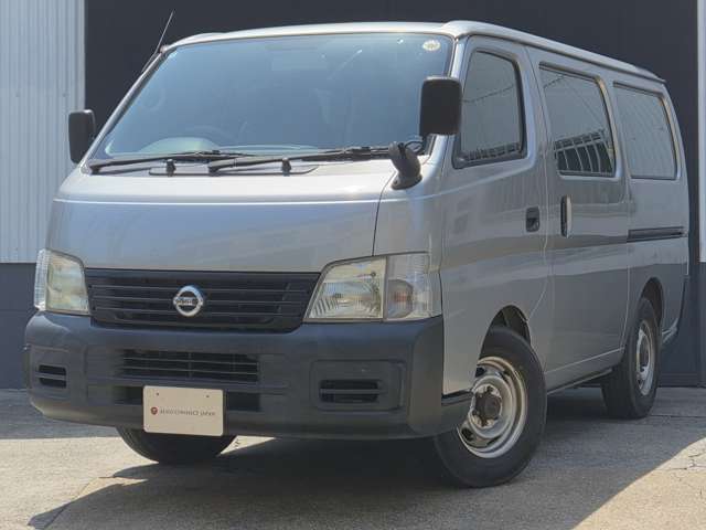 2004 Nissan Caravan – thumbnail 3