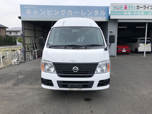 2009 Nissan Caravan – thumbnail 2