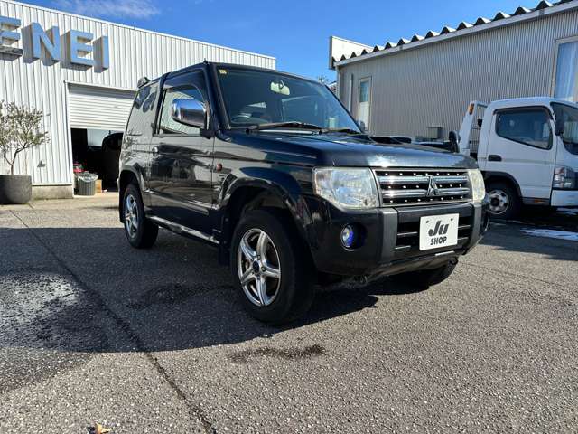 2010 Mitsubishi Pajero Mini – thumbnail 3
