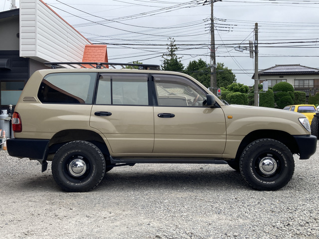 2002 Toyota Land Cruiser 100 – thumbnail 4
