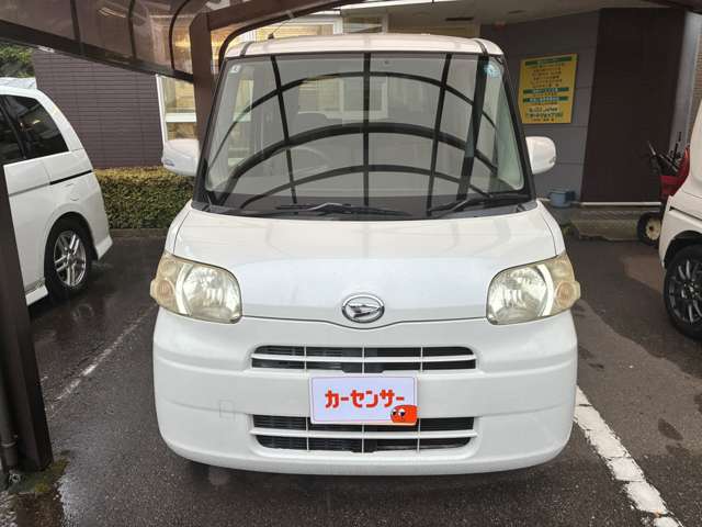 2010 Daihatsu Tanto – thumbnail 2