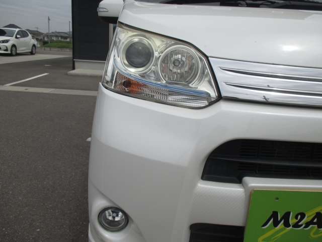 2010 Daihatsu Move – thumbnail 3