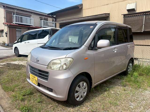 2010 Daihatsu Tanto Exe – thumbnail 3