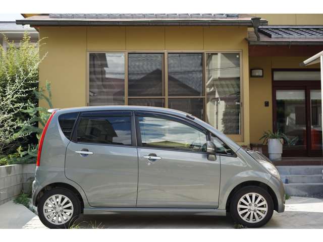 2010 Daihatsu Move – thumbnail 4
