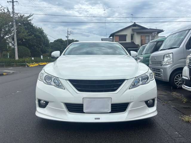 2010 Toyota Mark X – thumbnail 4