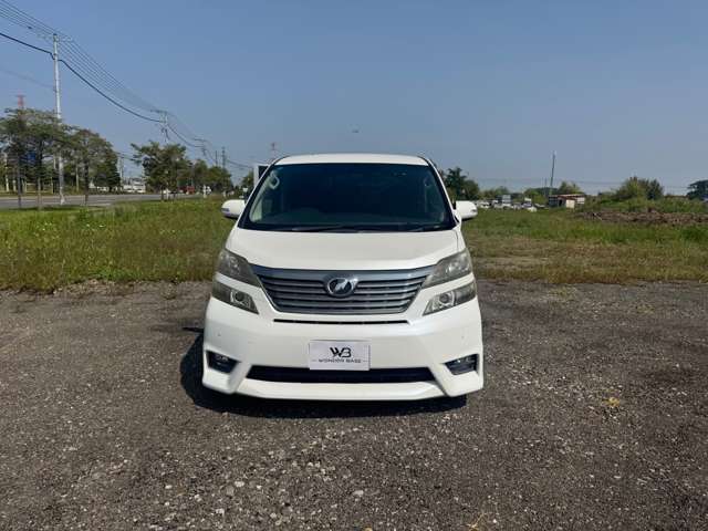2010 Toyota Vellfire – thumbnail 2