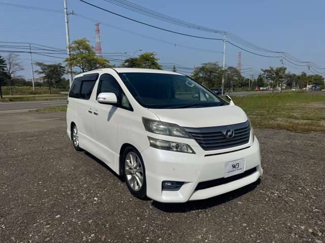 2010 Toyota Vellfire – thumbnail 3
