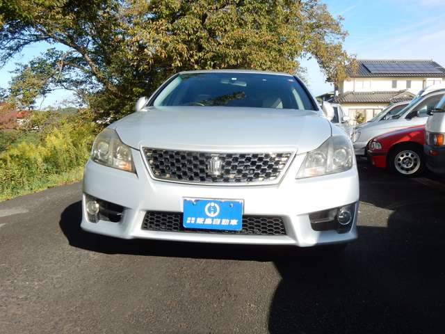 2010 Toyota Crown Athlete – thumbnail 3