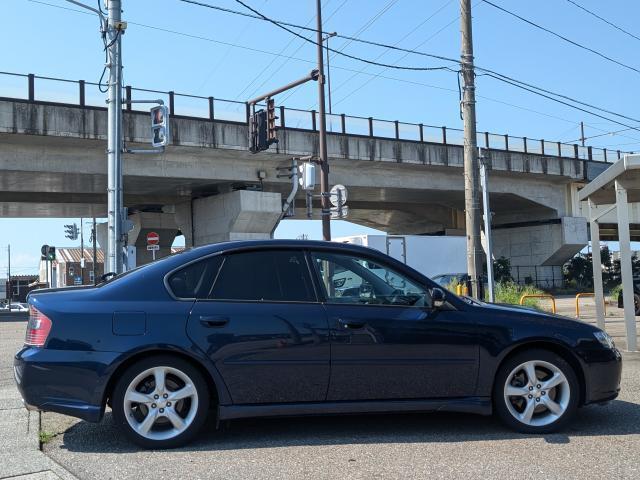 2004 Subaru Legacy B4 – thumbnail 4
