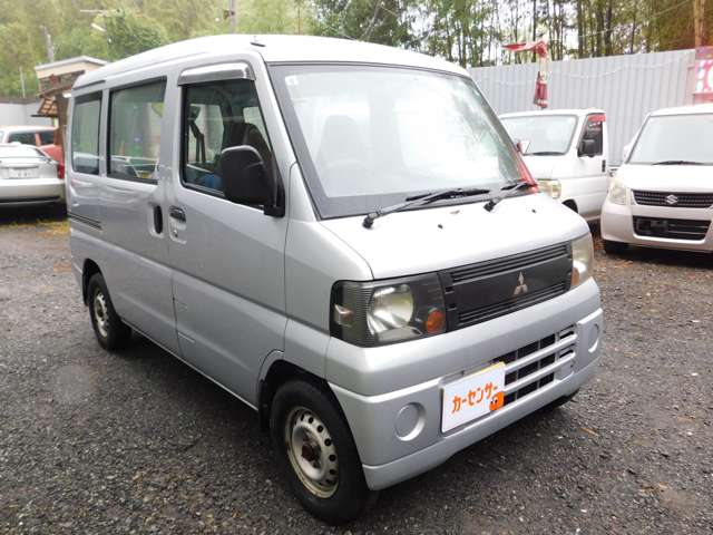 2008 Mitsubishi Minicab Van – thumbnail 3