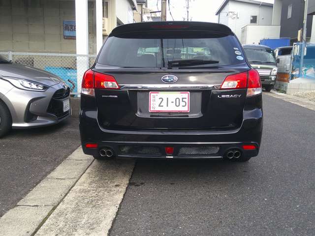 2009 Subaru Legacy Touring Wagon – thumbnail 4