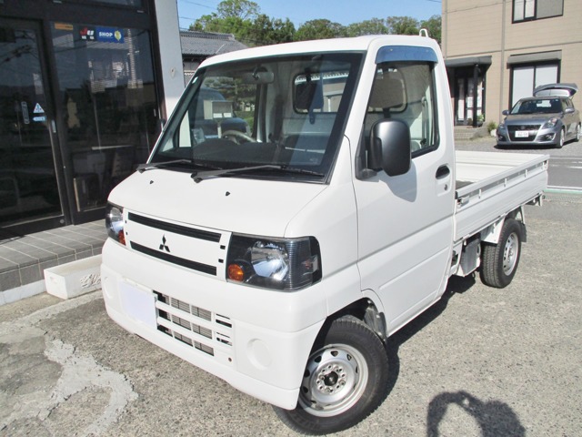 2010 Mitsubishi Minicab Truck