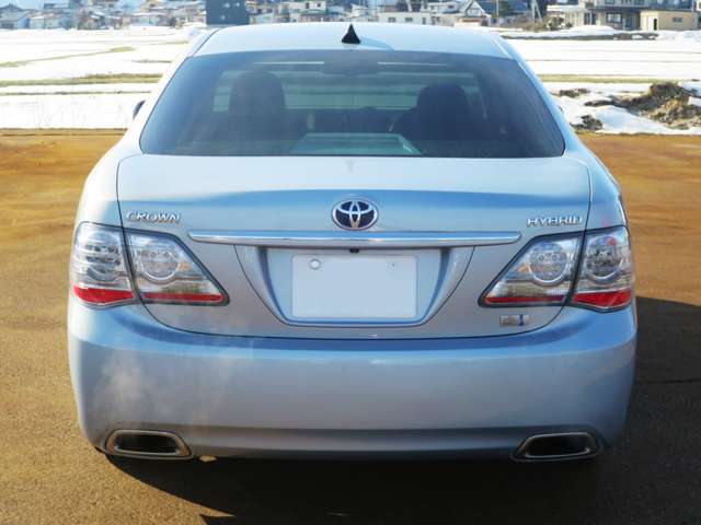 2008 Toyota Crown Hybrid – thumbnail 4