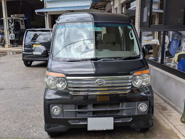 2010 Daihatsu Atrai Wagon – thumbnail 2