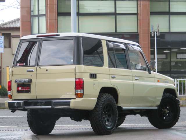 1995 Toyota Land Cruiser Prado – thumbnail 2