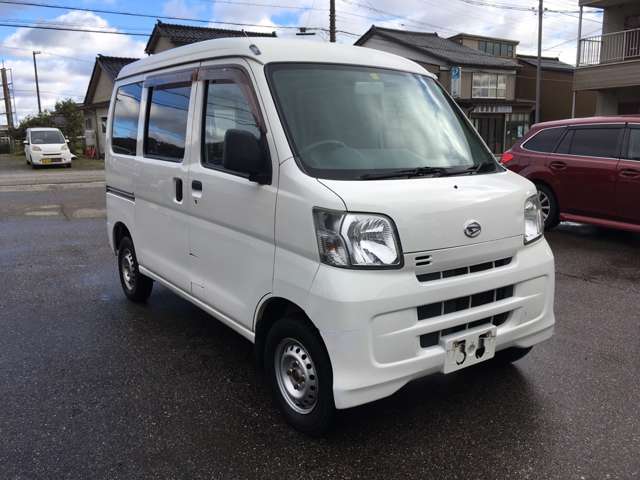 2010 Daihatsu Hijet Cargo – thumbnail 3
