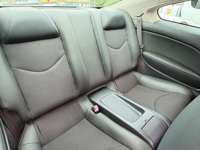 2008 Nissan Skyline Coupe – thumbnail 3