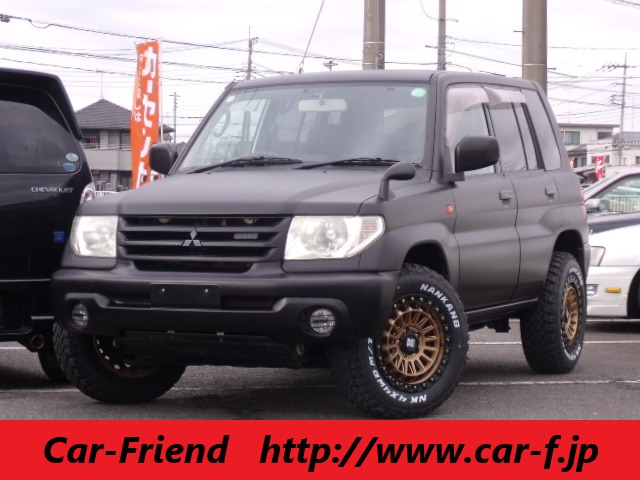 2002 Mitsubishi Pajero iO