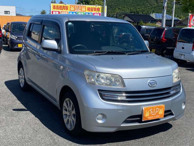 2010 Daihatsu Coo – thumbnail 2