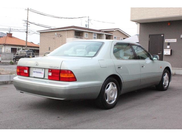 1999 Toyota Celsior – thumbnail 2
