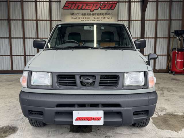 2000 Nissan Datsun – thumbnail 2