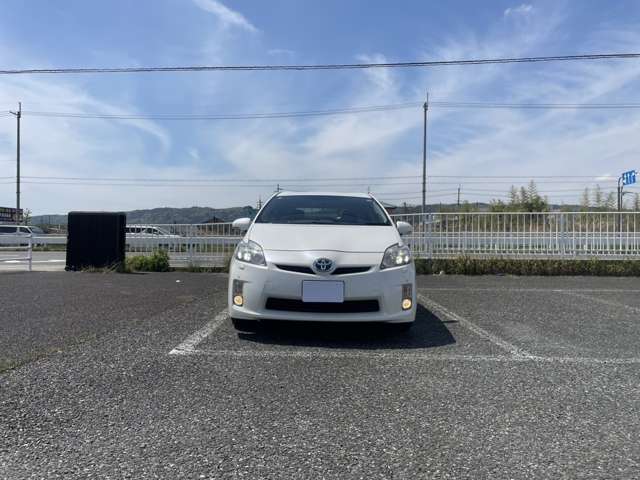 2010 Toyota Prius – thumbnail 4