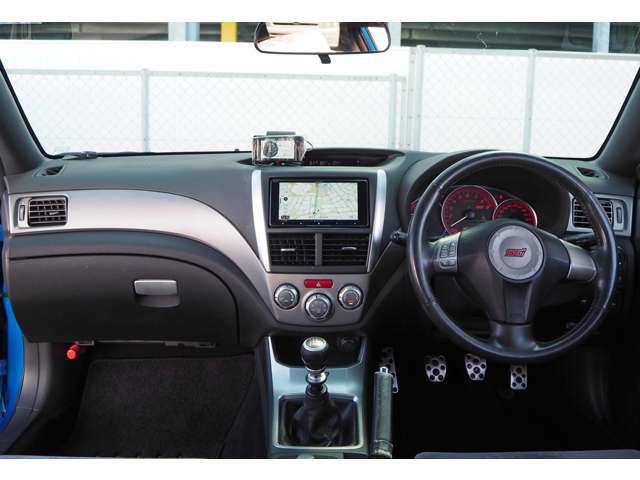 2008 Subaru Impreza Hatchback STI – thumbnail 3