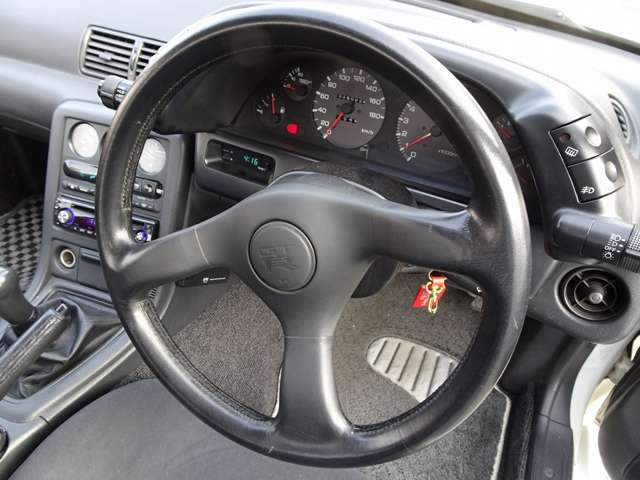 1994 Nissan Skyline GT-R – thumbnail 3