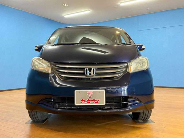 2010 Honda Freed – thumbnail 3