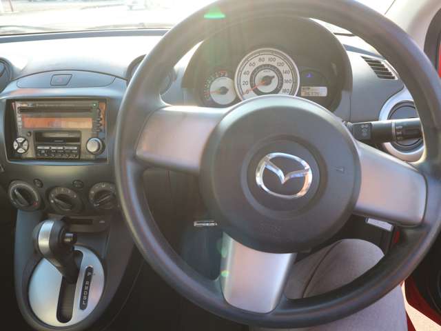 2009 Mazda Demio – thumbnail 4
