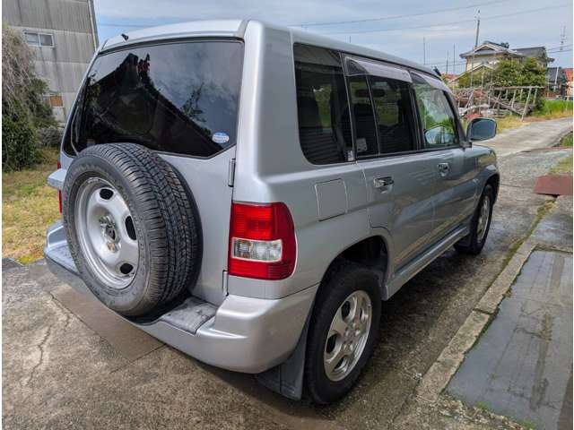 2006 Mitsubishi Pajero iO – thumbnail 3